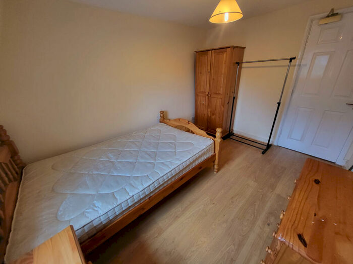 1 Bedroom Apartment To Rent In Akhtar House, Oxford Road, Manchester. ., M1