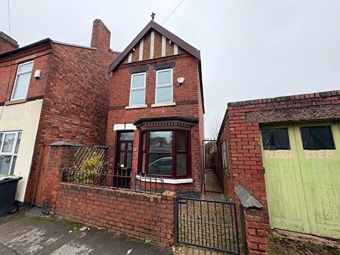 2 Bedroom Detached House To Rent In West Street, Walsall, WS3