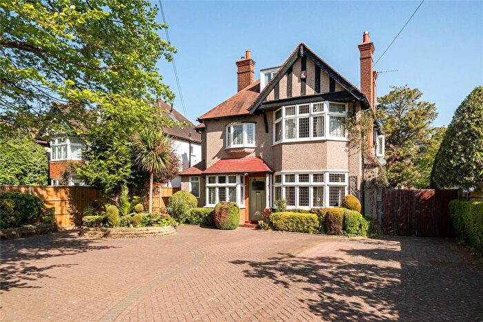 6 Bedroom Detached House For Sale In Station Road, Thames Ditton, KT7