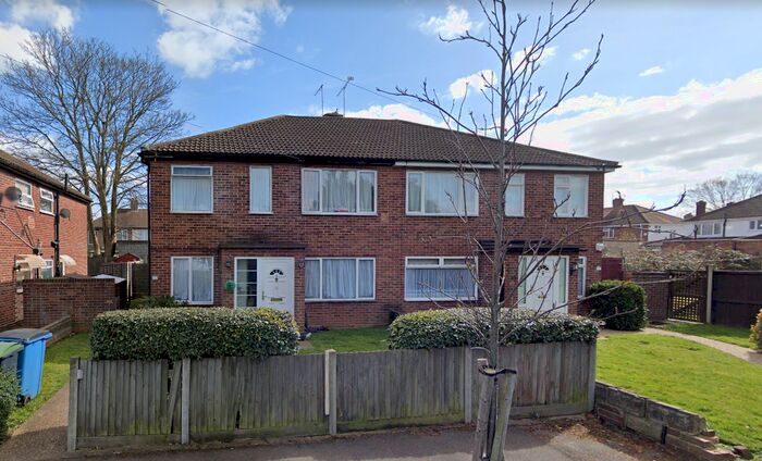 3 Bedroom Maisonette To Rent In Keats Close, Hayes, Greater London UB4