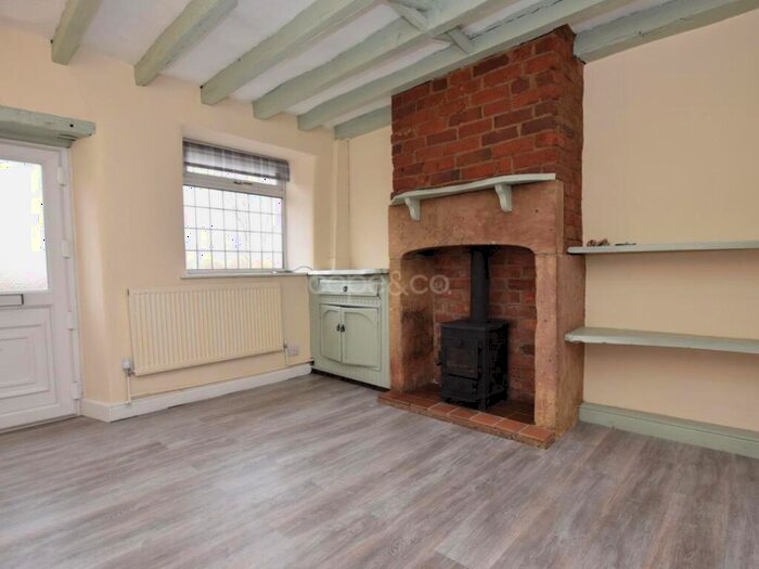 1 Bedroom Cottage To Rent In Derby Road, Belper, Derbyshire, DE56
