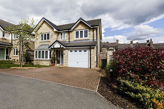 4 Bedroom Detached House For Sale In Century View, Golcar, Huddersfield, HD7