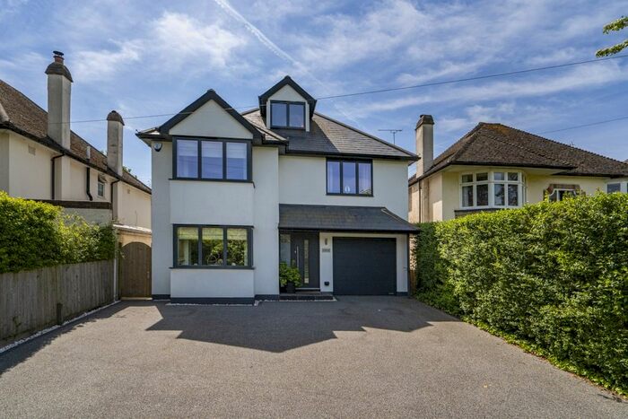 5 Bedroom Detached House To Rent In King Harry Lane, St.Albans, AL3