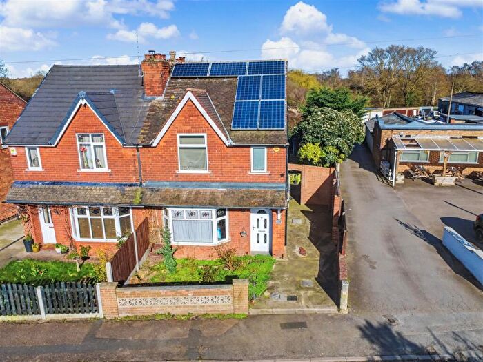 3 Bedroom Semi Detached House For Sale In Bennett Street, Long Eaton, NG10