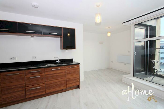 2 Bedroom Apartment To Rent In Apartment, The Gatehaus, Leeds Road, Bradford, BD1