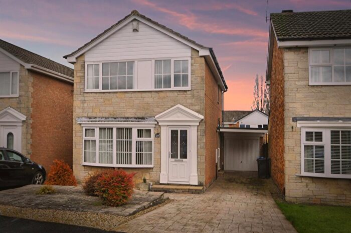 3 Bedroom Detached House For Sale In Farfield Avenue, Knaresborough, HG5