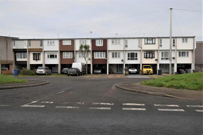3 Bedroom Terraced House To Rent In Aluric Close, Chadwell St. Mary, Grays, RM16