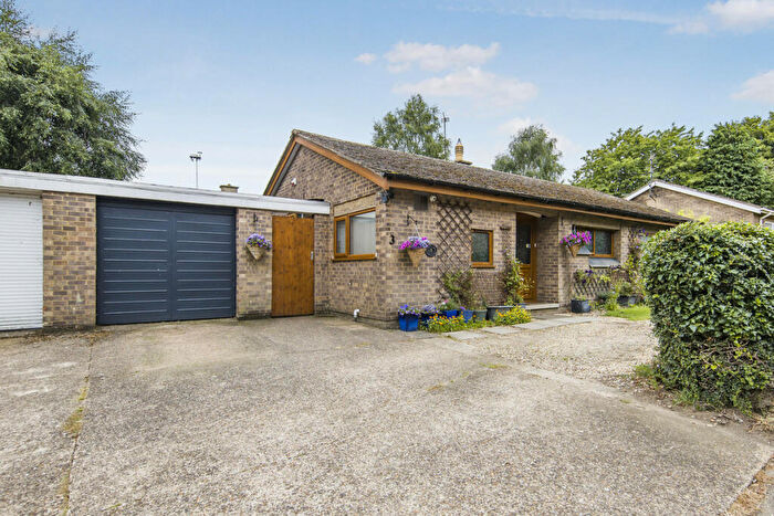 3 Bedroom Detached Bungalow For Sale In Kettering Road, Pytchley, NN14