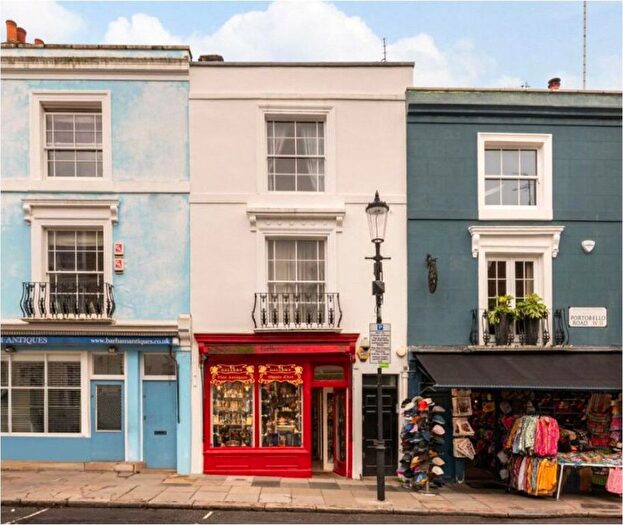 3 Bedroom Maisonette To Rent In Portobello Road, Notting Hill, W11