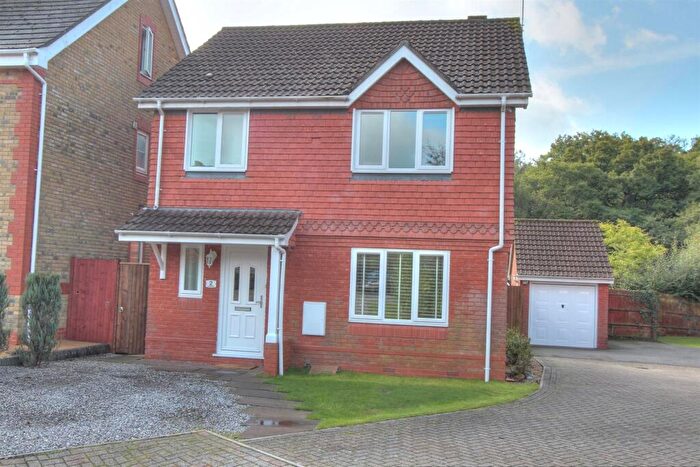 3 Bedroom Detached House To Rent In Poppyfields, Knightwood Park, Chandlers Ford, SO53