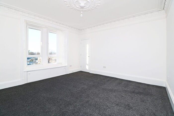 2 Bedroom Property To Rent In Strathmartine Road, Dundee, DD3