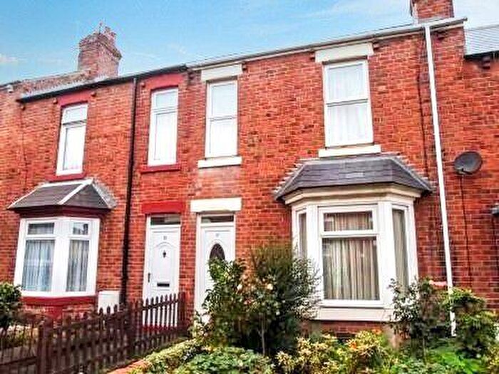2 Bedroom Terraced House For Sale In Helmsdale Avenue, Gateshead, Tyne And Wear, NE10