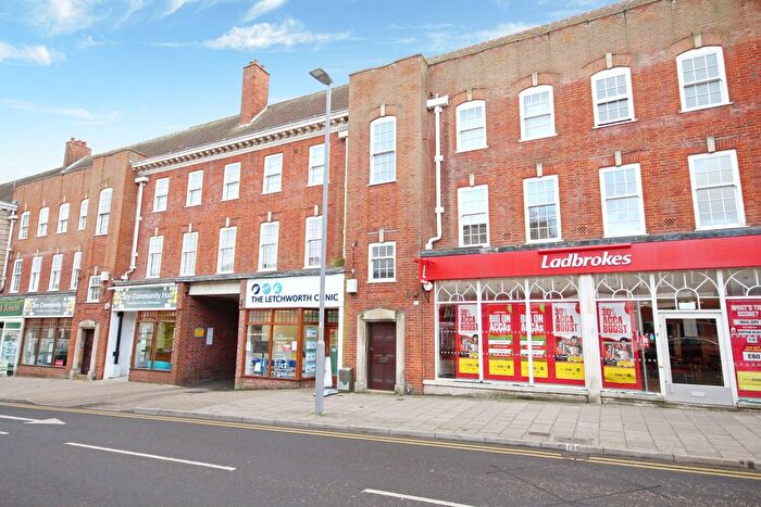 1 Bedroom Flat To Rent In Station Road, Letchworth Garden City, SG6