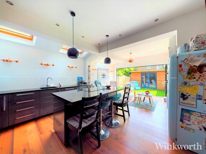 4 Bedroom End Of Terrace House To Rent In Durham Road, London, W5