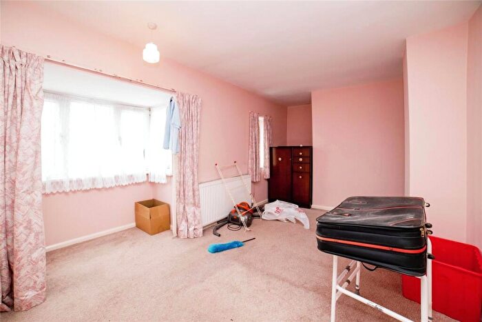 2 Bedroom Semi-Detached House For Sale In Newstead Street, Mansfield, Nottinghamshire, NG19