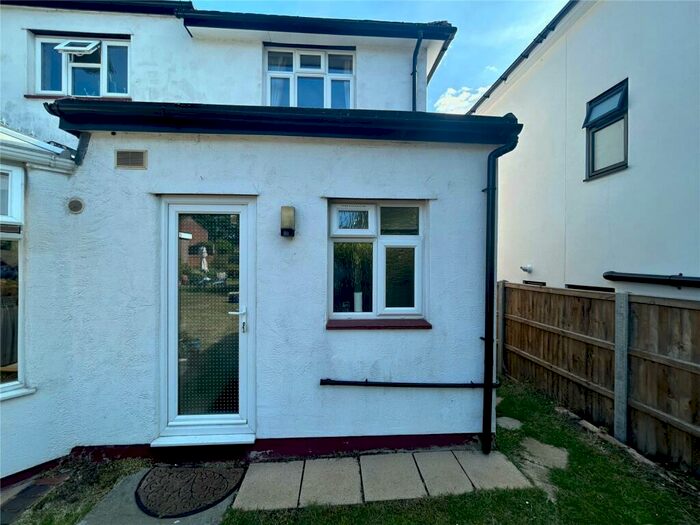 1 Bedroom Apartment To Rent In Blenheim Road, Bromley, BR1