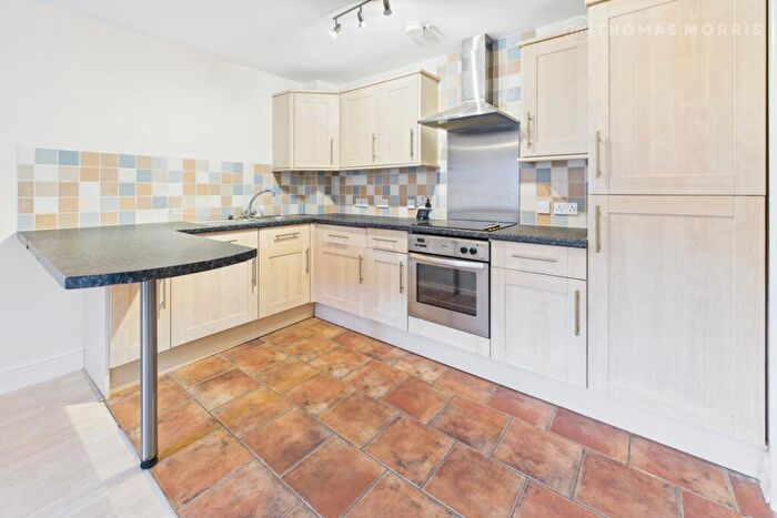 2 Bedroom Terraced House For Sale In Hitchin Street, Biggleswade, Bedfordshire, SG18