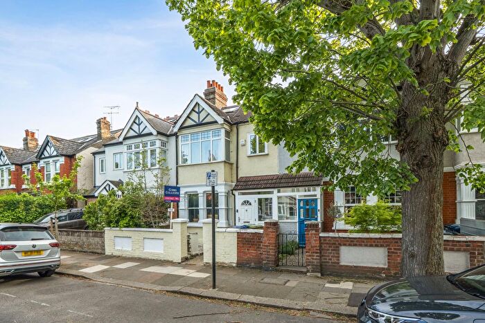 4 Bedroom Terraced House For Sale In Midhurst Road, London, W13