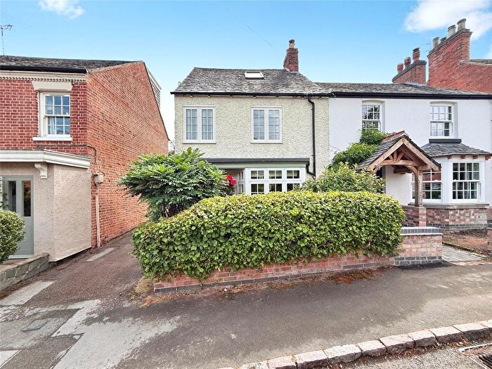 4 Bedroom Semi-Detached House For Sale In Maplewell Road, Woodhouse Eaves, Loughborough, LE12