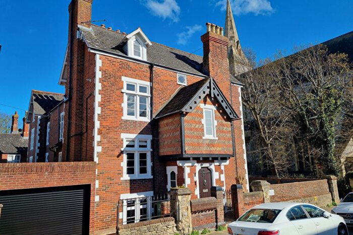 4 Bedroom Town House For Sale In Southsea, Hampshire, PO5