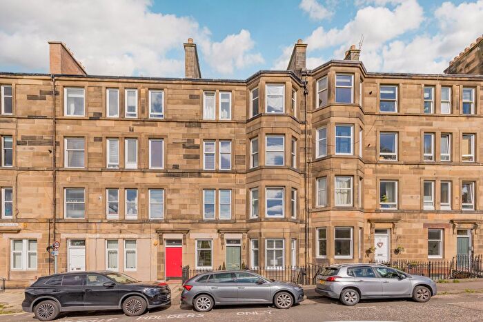 2 Bedroom Flat For Sale In Harrison Road, Edinburgh, EH11