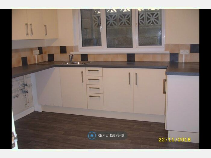 2 Bedroom Terraced House To Rent In Mount Pleasant Road Risca, Risca, Newport, NP11