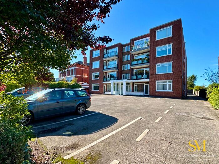 2 Bedroom Apartment For Sale In Argyle Court, Argyle Road, Hesketh Park, PR9