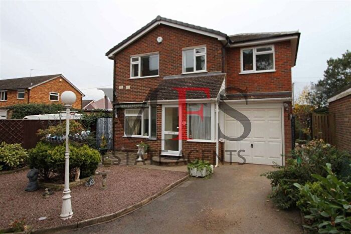 4 Bedroom Detached House For Sale In Summerhouse Lane, West Drayton, UB7