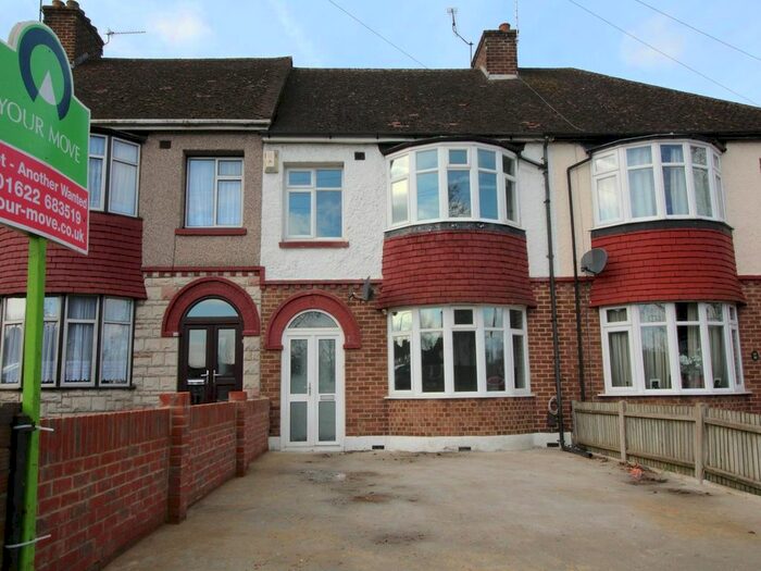 3 Bedroom Terraced House To Rent In West Park Road, Maidstone, Kent, ME15