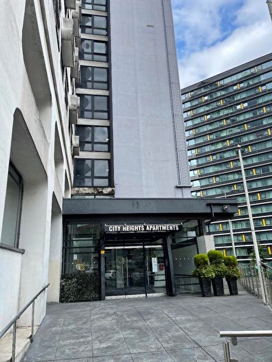 2 Bedroom Flat To Rent In Flat, City Heights, Victoria Bridge Street, Salford, M3