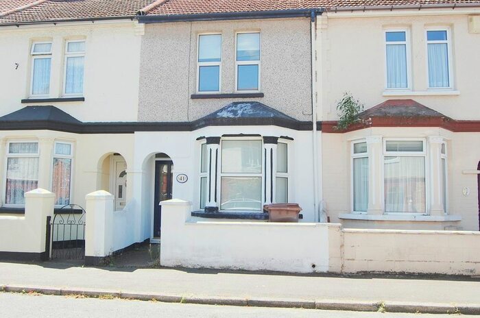 3 Bedroom Terraced House To Rent In Strover Street, Gillingham ME7