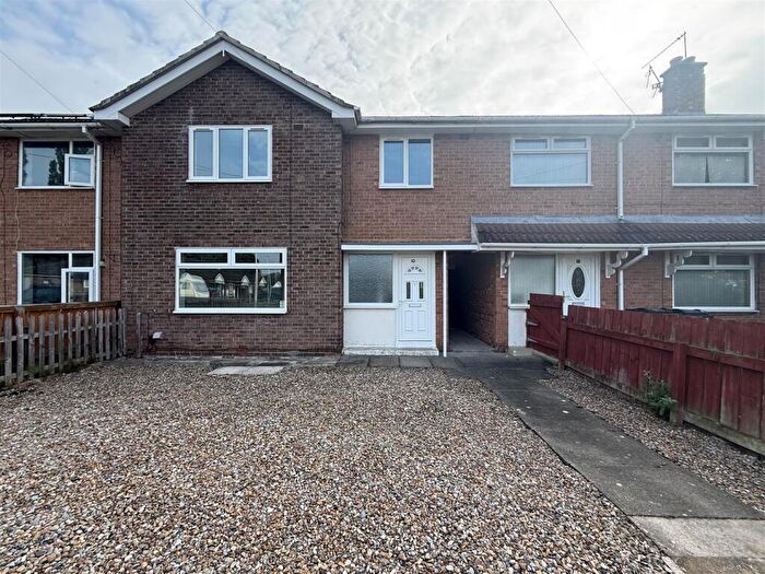 3 Bedroom Terraced House For Sale In Pilmoor Green, Darlington, DL1