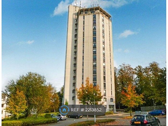 2 Bedroom Flat To Rent In Kinneil House, Hamilton, ML3