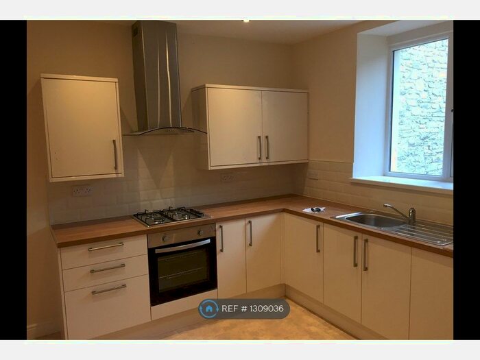3 Bedroom Terraced House To Rent In Kenry Street, Cynon Taff CF40