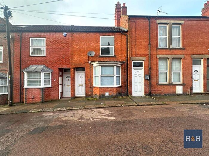 3 Bedroom House To Rent In Newington Road, Kingsthorpe -, NN2