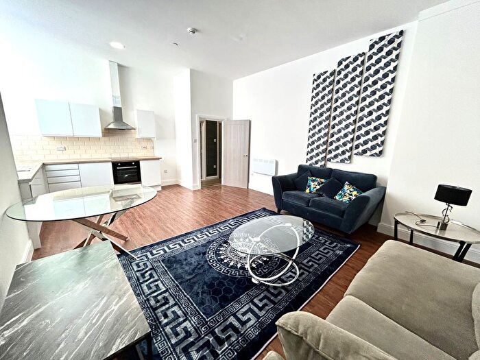 1 Bedroom Property To Rent In Caerdydd, CF10