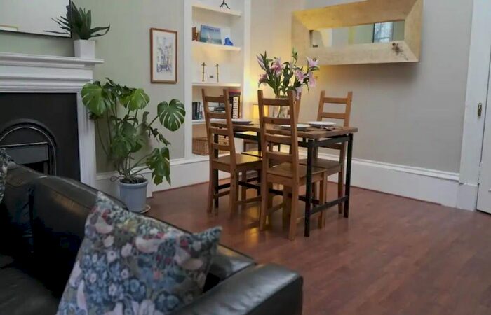 1 Bedroom Flat To Rent In Lansdowne Crescent, Glasgow, G20