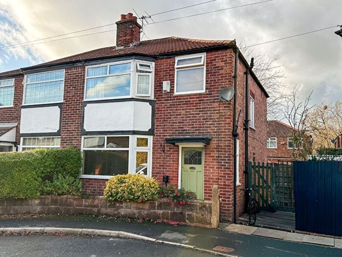 3 Bedroom Semi Detached House For Sale In Pearn Avenue, Burnage, Manchester, M19