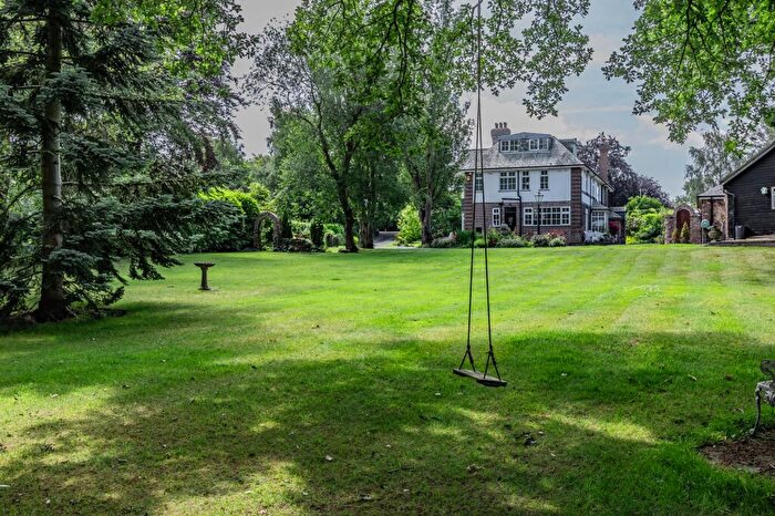 5 Bedroom Detached House For Sale In Jacksons Edge Road, Disley, SK12