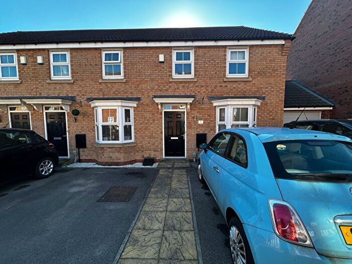 3 Bedroom End Of Terrace House To Rent In Elthorne Park, Kingswood, Hull, East Riding Of Yorkshire, HU7