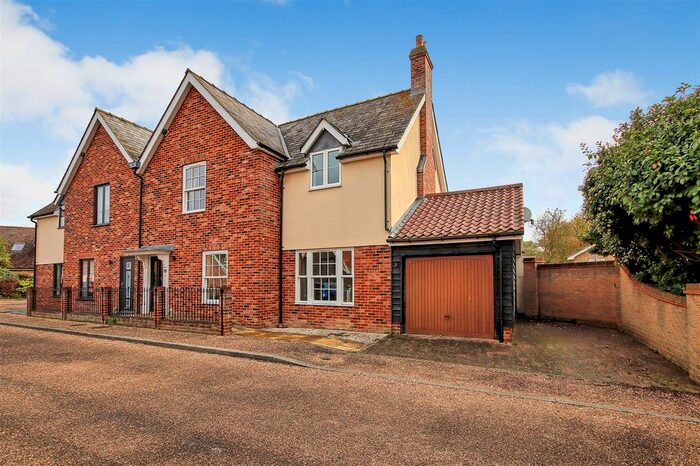 4 Bedroom Semi-Detached House To Rent In Downing Court, Swaffham Bulbeck, Cambridge, CB25