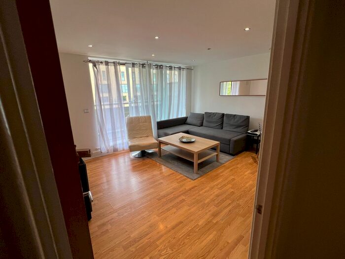 1 Bedroom Flat To Rent In Wards Wharf Approach (Tradewinds), Wards Wharf Approach (Tradewinds), E16