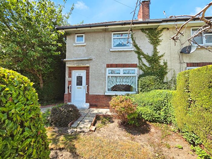 3 Bedroom Semi-Detached House For Sale In South Street, Kimberworth, Rotherham, S61