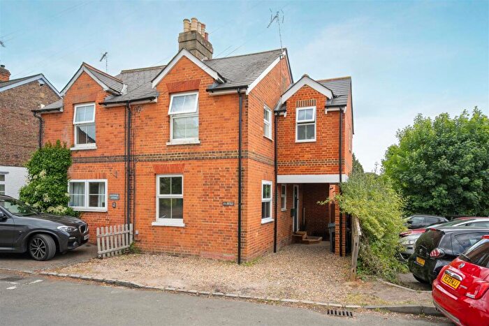 4 Bedroom Semi-Detached House For Sale In Upper Village Road, Sunninghill, SL5