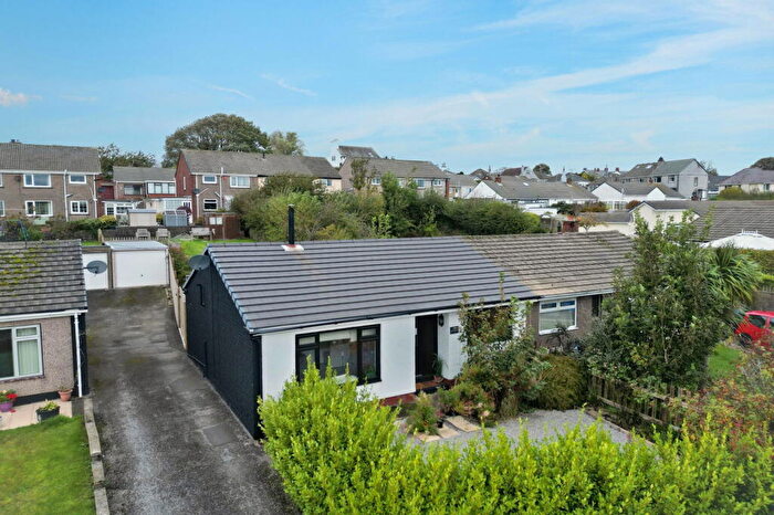 2 Bedroom Semi-Detached Bungalow For Sale In Derwent Bank, Seaton, Workington, CA14
