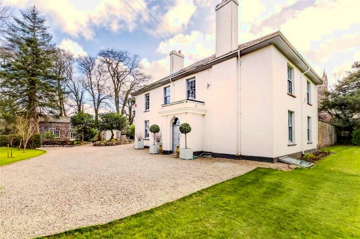 5 Bedroom Detached House For Sale In Werrington, Launceston, Cornwall, PL15