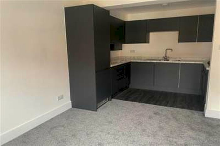 2 Bedroom Flat To Rent In Town Centre, MK40
