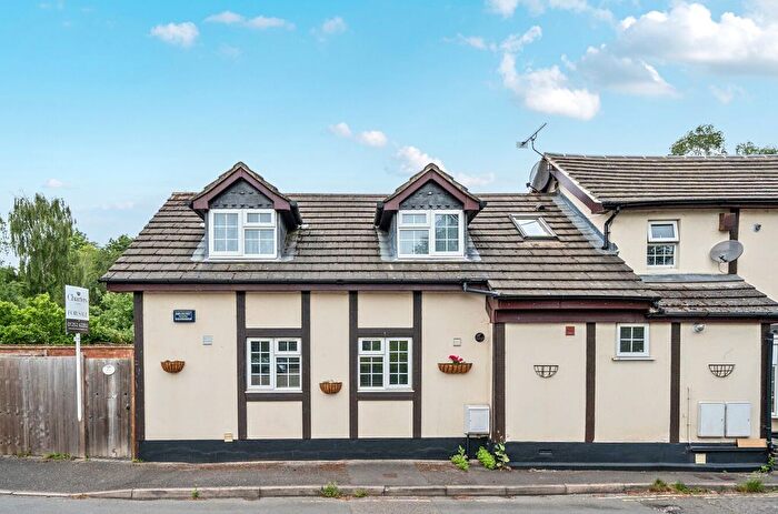 2 Bedroom Terraced House For Sale In Old Cove Road, Fleet, GU51