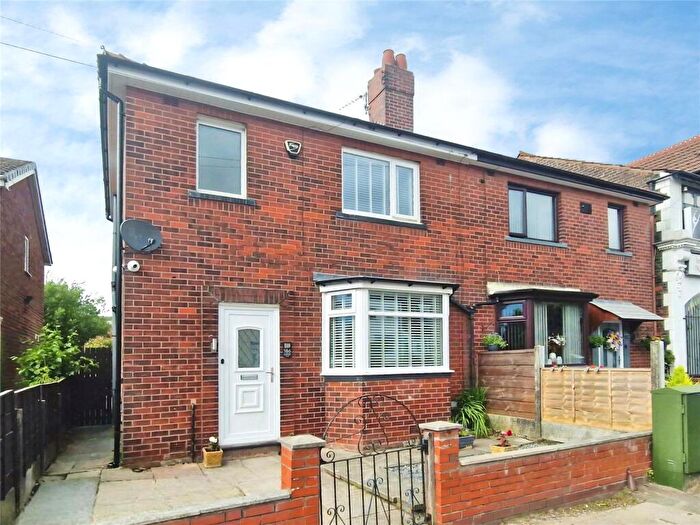 3 Bedroom Semi-Detached House For Sale In Manchester Road, Worsley, Manchester, Greater Manchester, M28