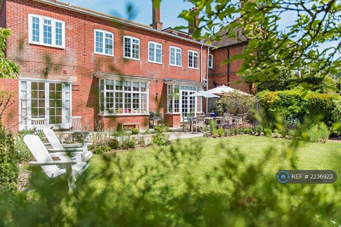 5 Bedroom Semi-Detached House To Rent In Park Lane, Aldeburgh, IP15